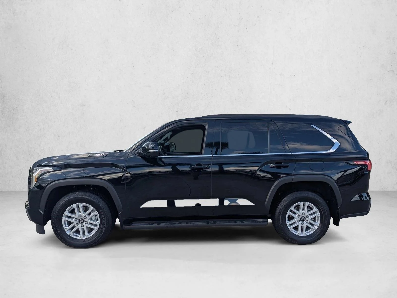 Used 2025 Midnight Black Metallic Toyota SR5 image 8