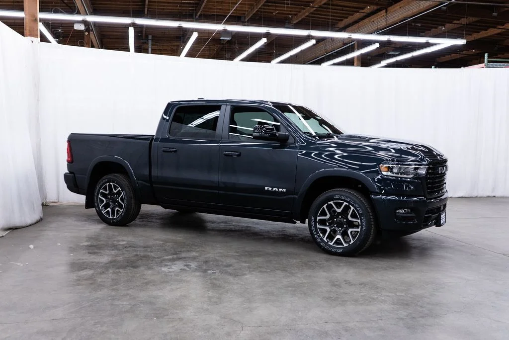 2026 RAM 1500 Laramie 4x4 Crew Cab 5'7's photo
