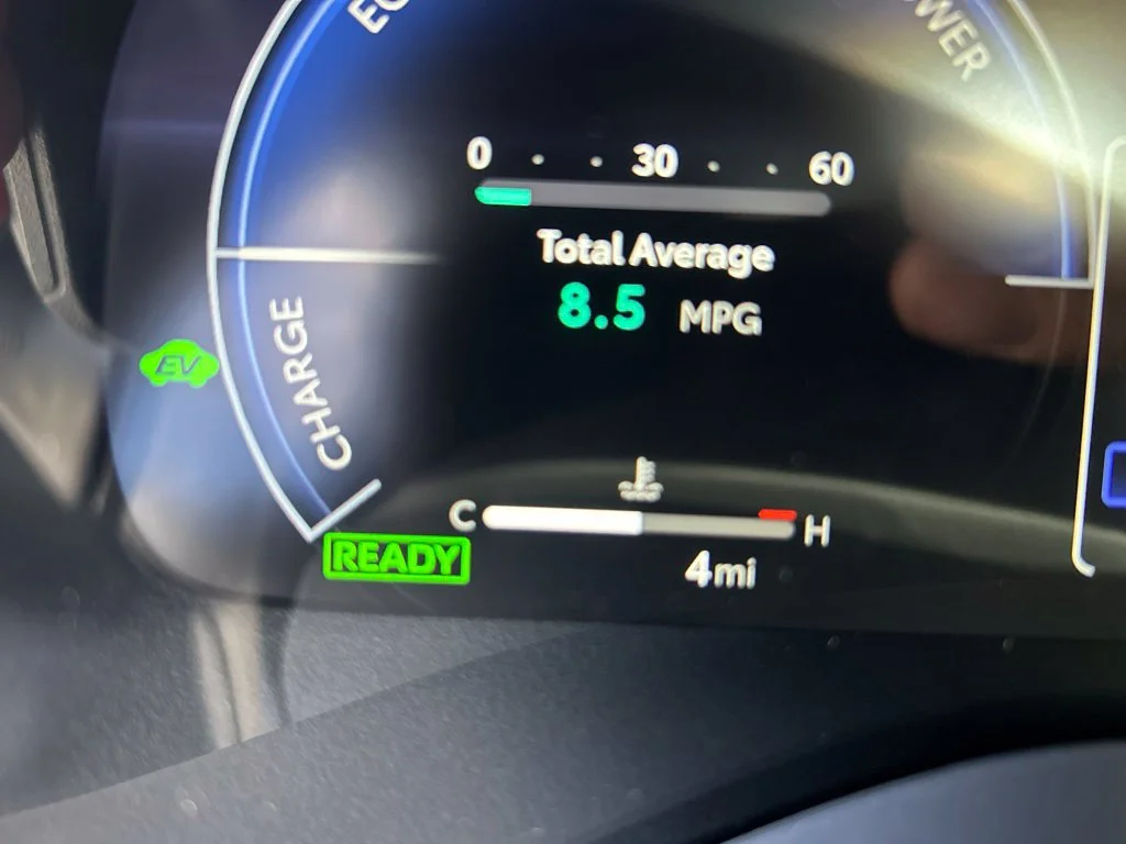 New 2026 Wind Chill Pearl Toyota Platinum image 16