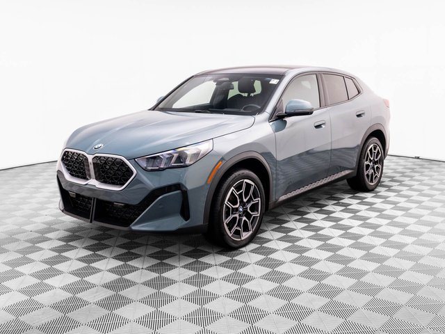 2025 BMW X2 xDrive28i