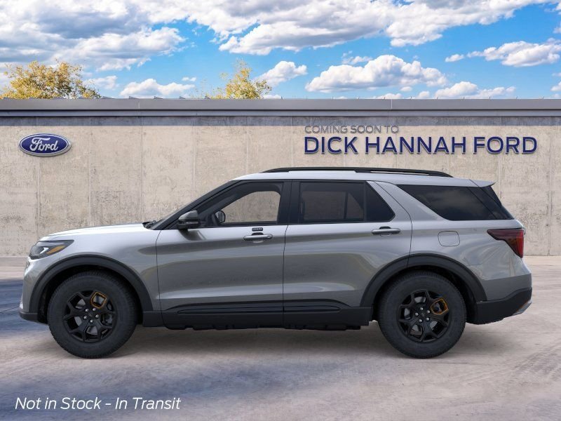 New 2026 Gray Ford Tremor image 4