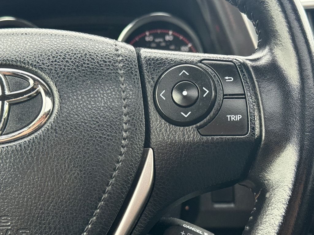 Used 2016 Gray Toyota SE image 21