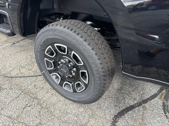 New 2026 Agate Black Metallic Ford F-250® Platinum® image 4