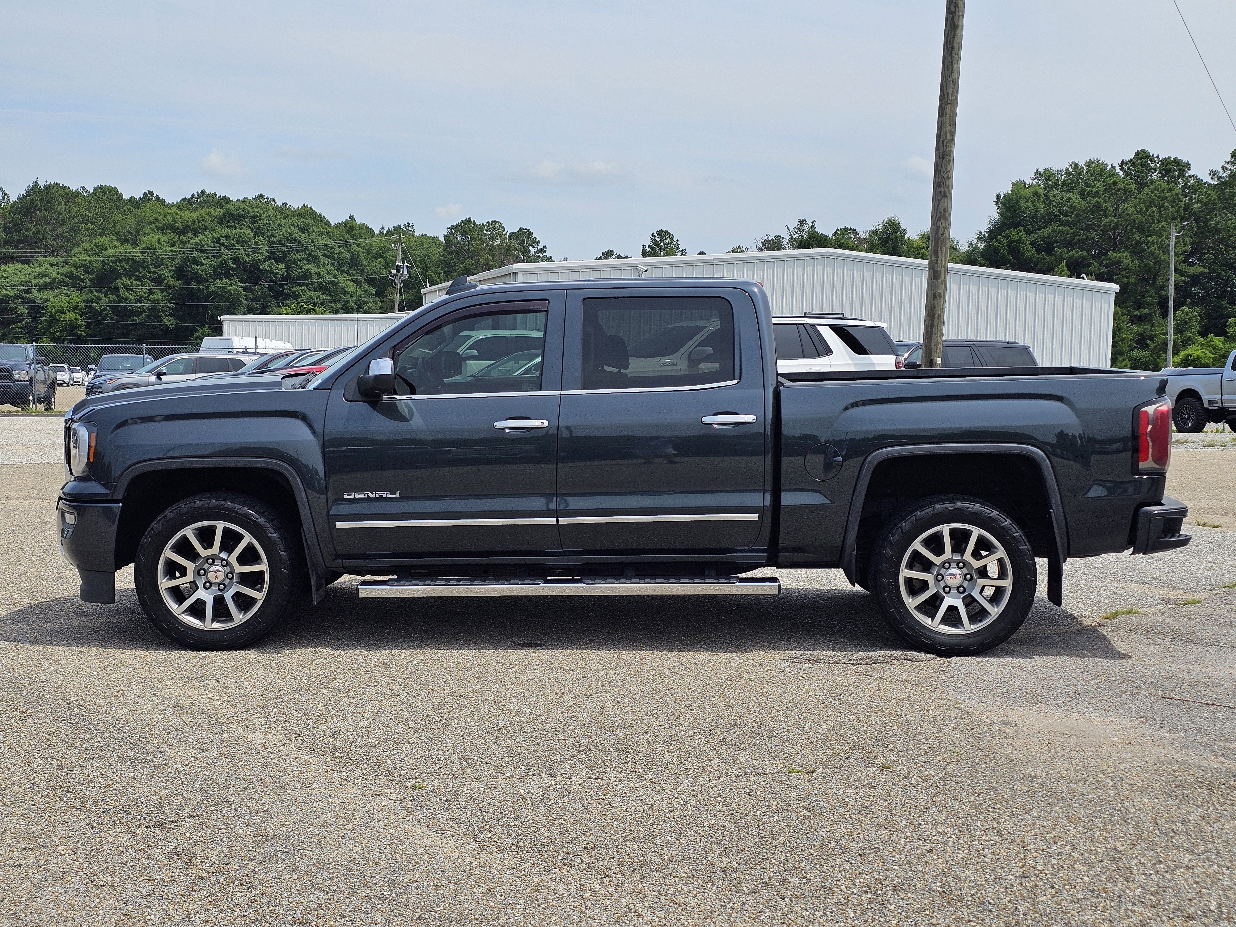 Used 2018 Dark Slate Metallic GMC Denali image 13