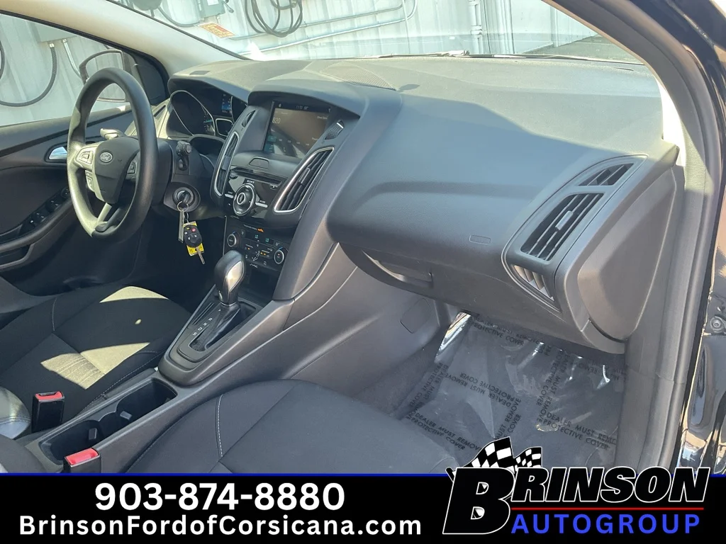 Used 2018 Shadow Black Ford SEL image 20