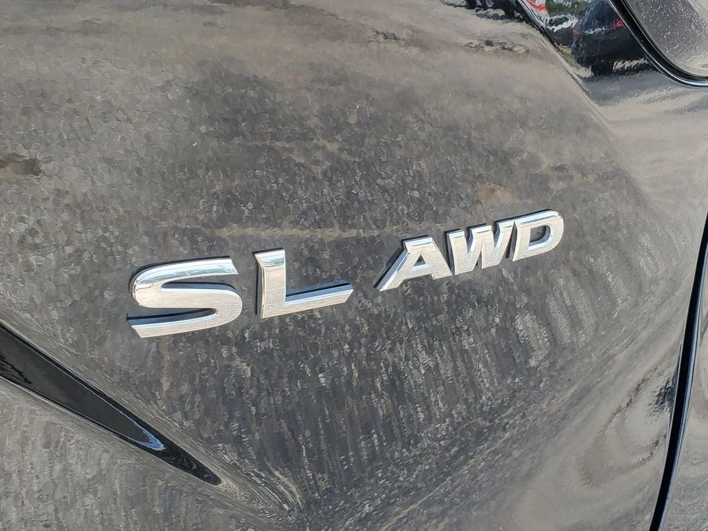 Used 2020 Black Nissan SL image 35