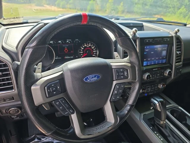 Used 2020  Ford Raptor image 16