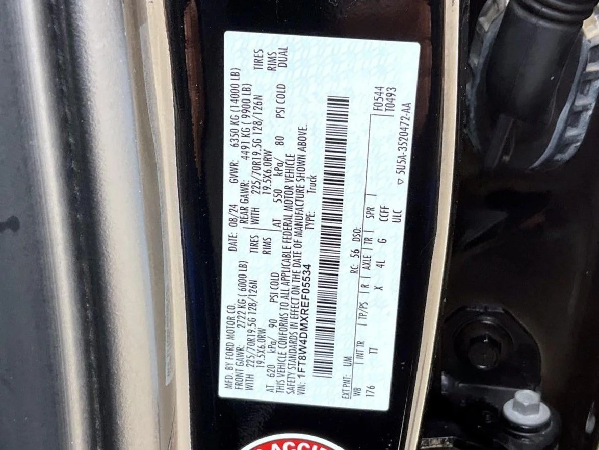 Used 2024 Black Ford Limited image 26
