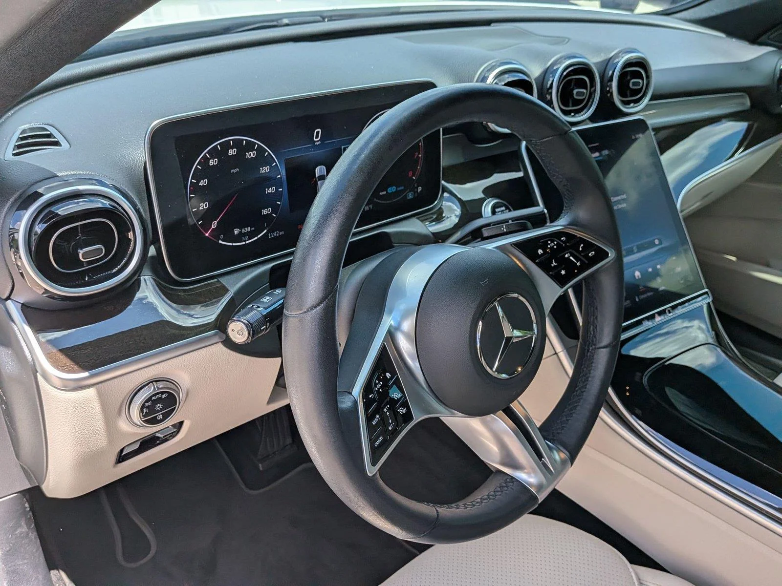 Certified Used 2022 Polar White Mercedes-Benz C 300 image 17