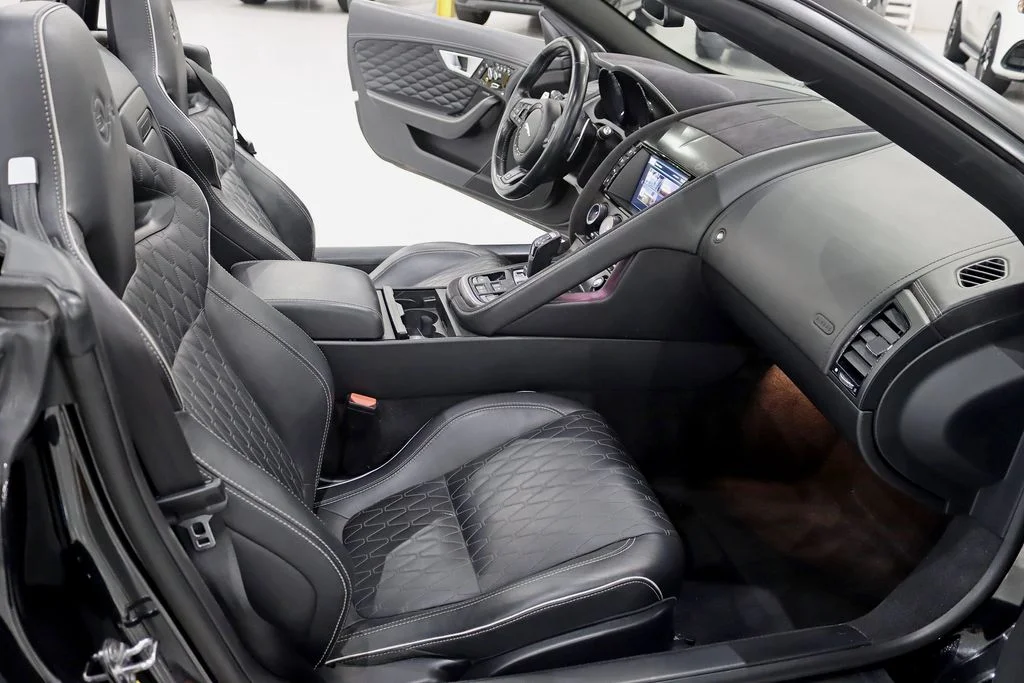 Used 2017 Black Jaguar SVR image 26
