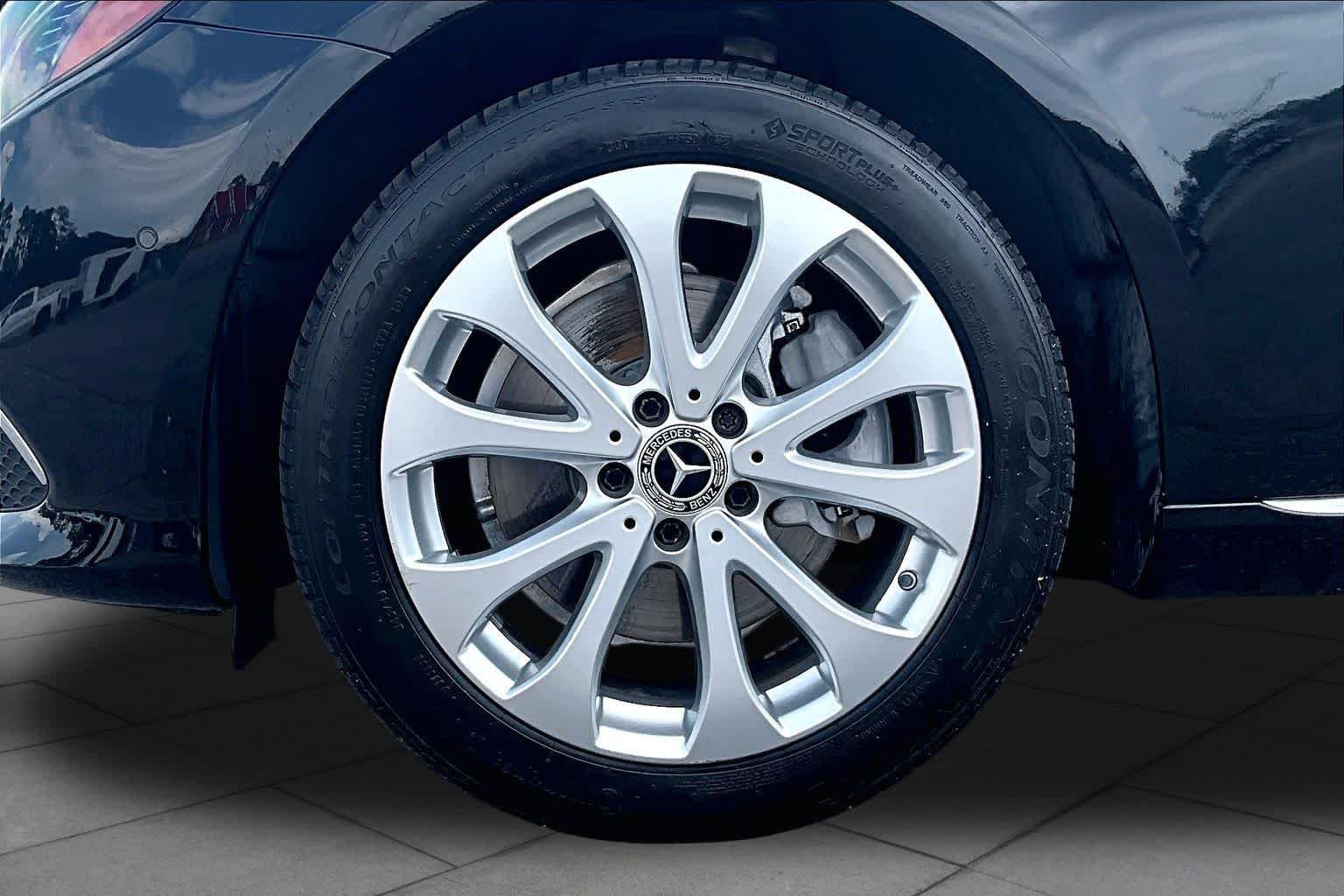 Used 2018 Black Mercedes-Benz E 300 image 11