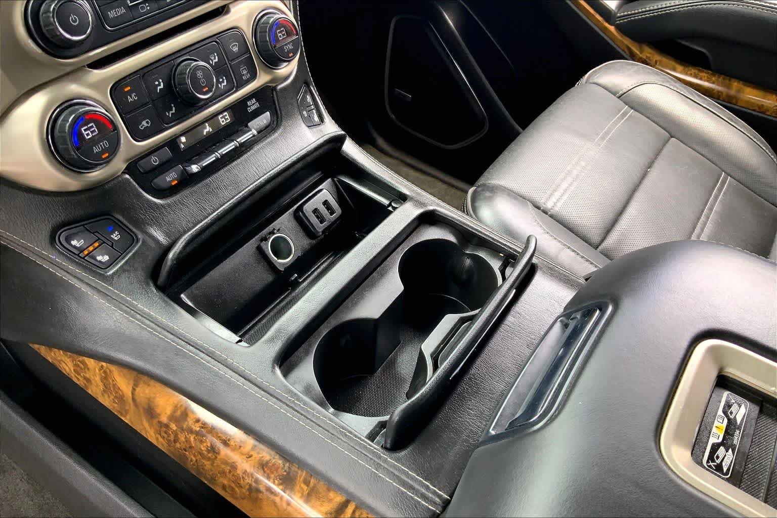 Used 2016 Quicksilver Metallic GMC Denali image 16