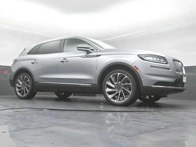 Used 2022 Silver Lincoln Reserve image 31