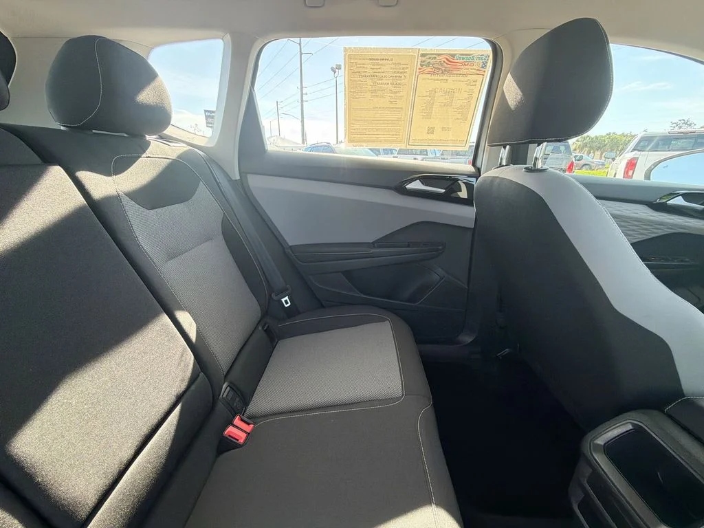 2024 Volkswagen Taos S - Photo 14