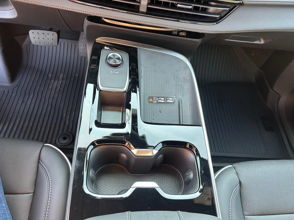 2026 Buick Enclave Preferred - Photo 11