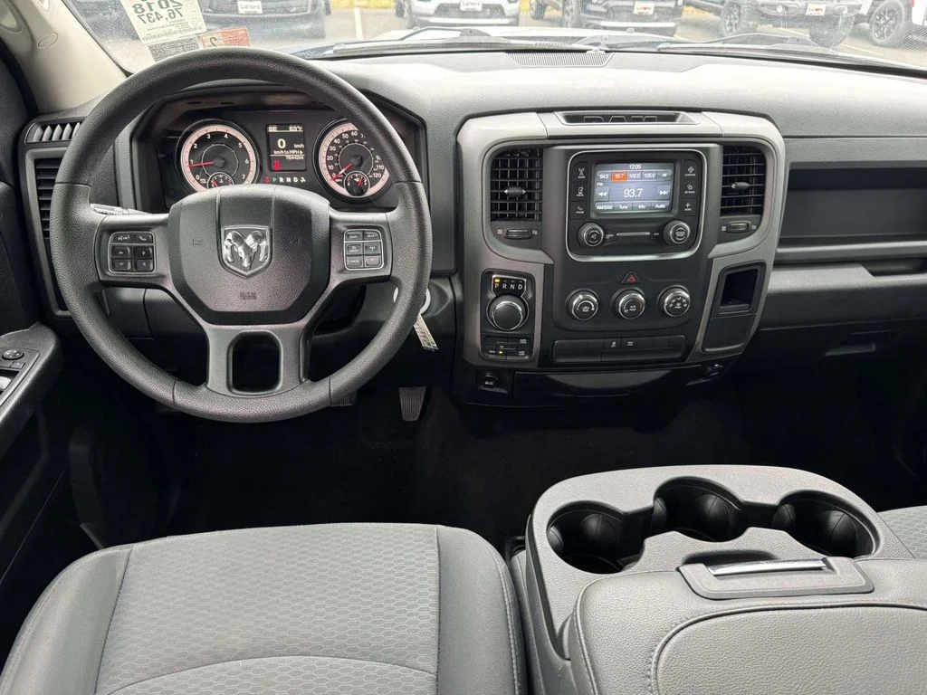 Used 2018 Silver Ram Tradesman image 15