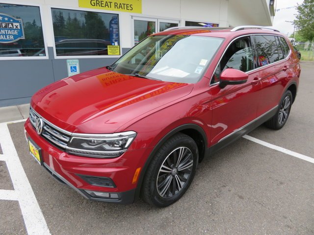 2019 Volkswagen Tiguan 2.0T SEL Premium 4Motion's photo