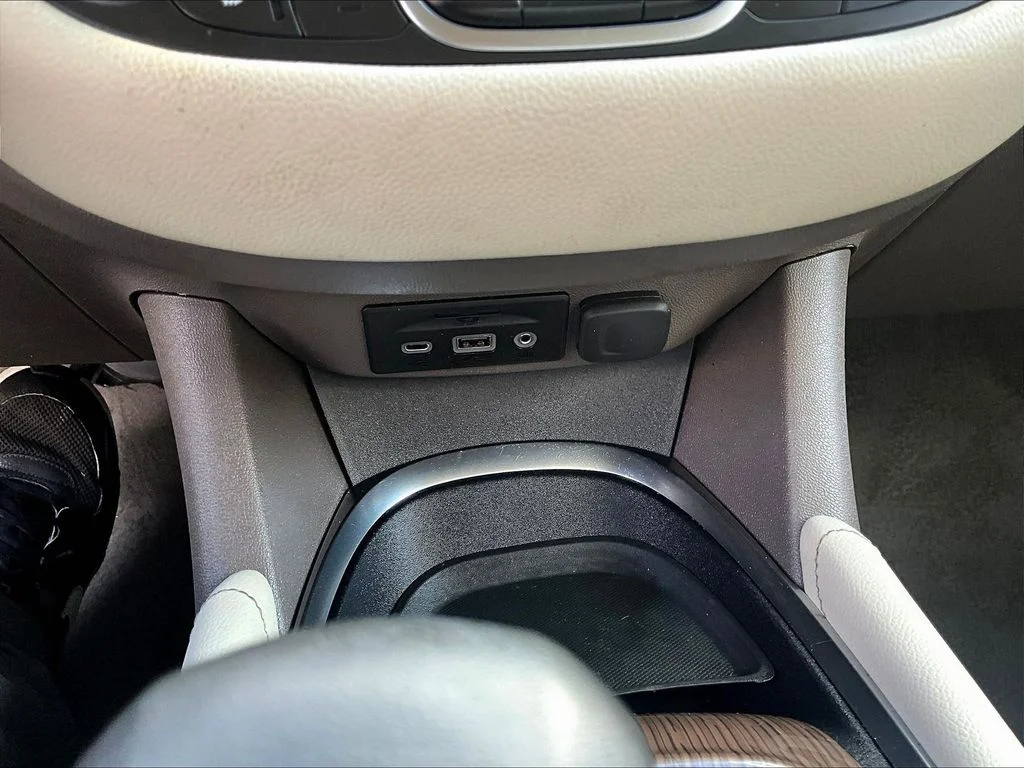 Used 2024 Black Chevrolet LT image 19
