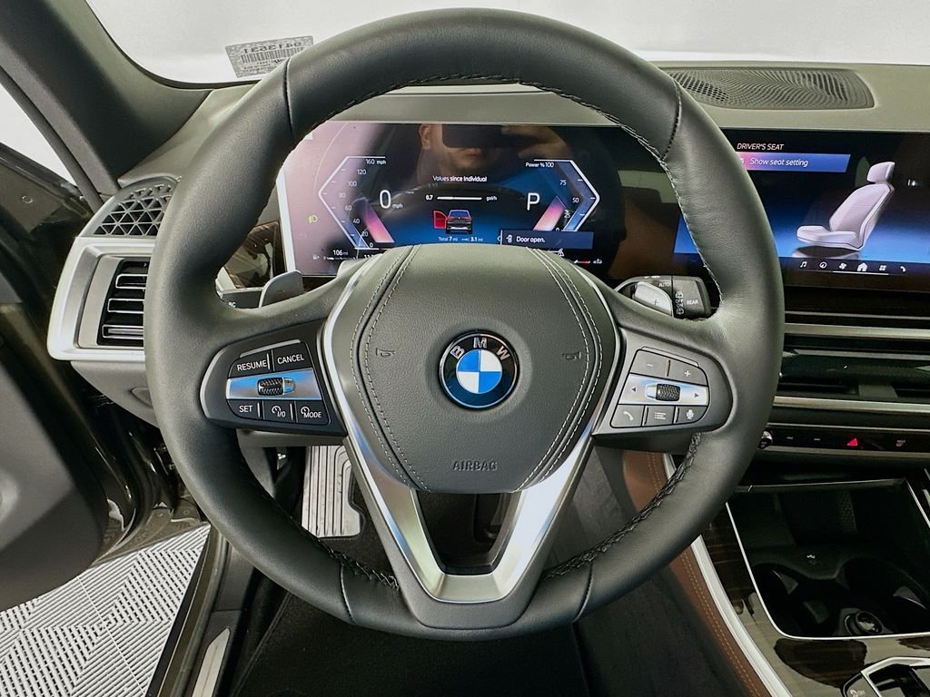 New 2026 Manhattan Green Metallic BMW xDrive40i image 10