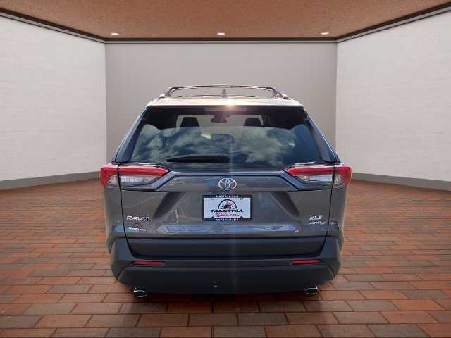 Used 2025 Magnetic Gray Metallic Toyota XLE image 31