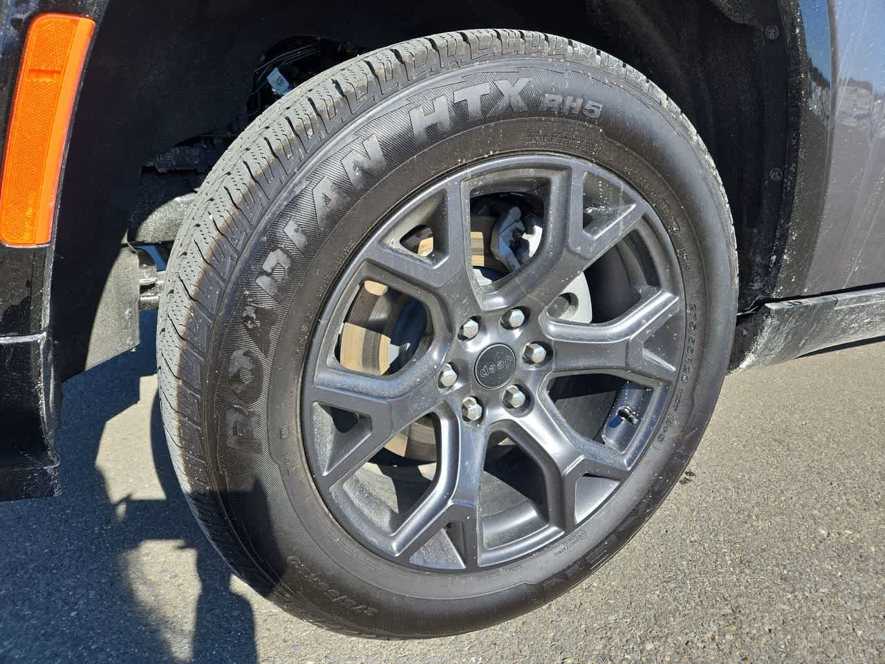 Used 2026 Baltic Gray Metallic Clearcoat Jeep Limited Altitude image 10