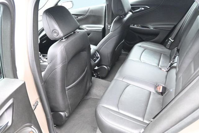 Used 2024 Mineral Gray Metallic Chevrolet LT image 18
