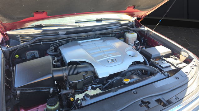 Used 2008 Red Toyota Base image 29