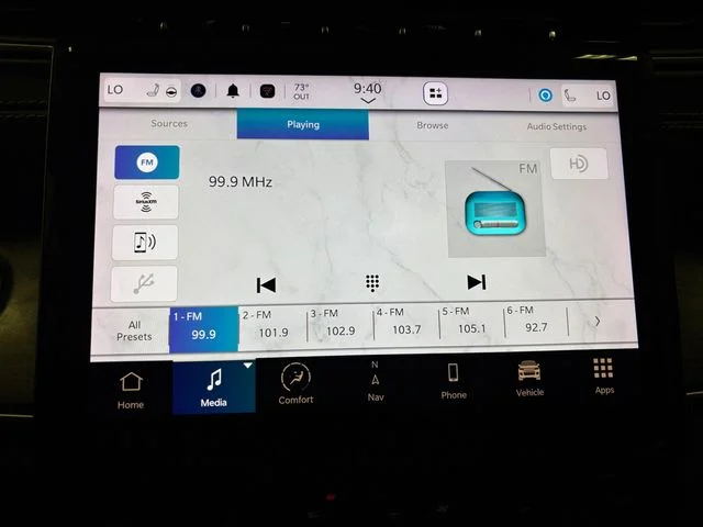 Used 2023 Blue Jeep Limited image 19