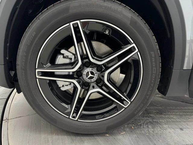 New 2026  Mercedes-Benz GLA 250 image 10