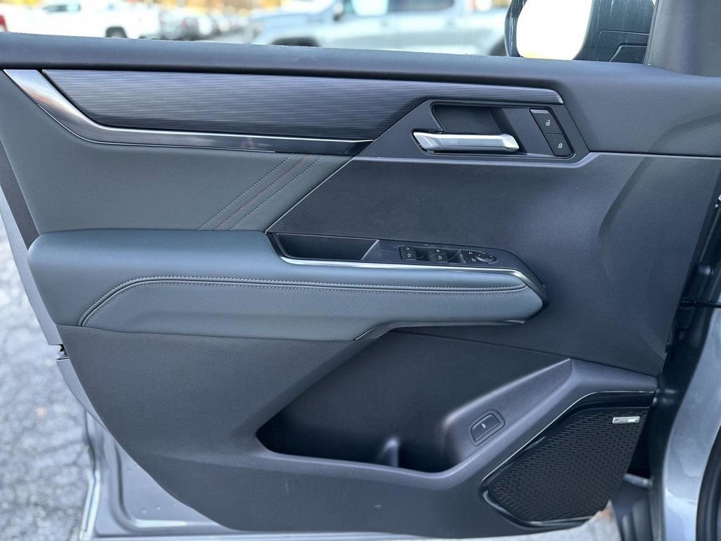 2026 GMC Acadia AT4 - Photo 14
