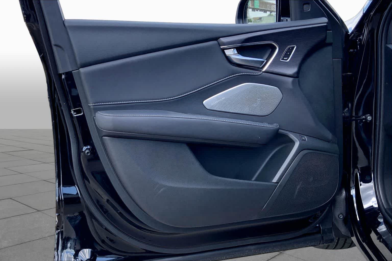 New 2026 Majestic Black Pearl Acura w/Advance Package image 10
