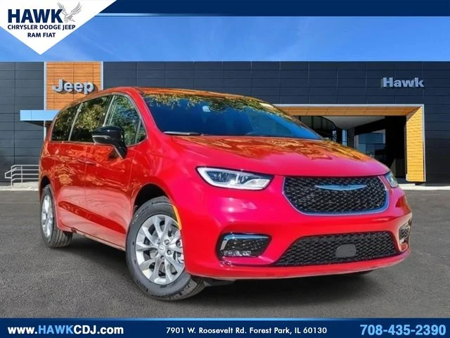 2026 Chrysler Pacifica Select AWD's photo