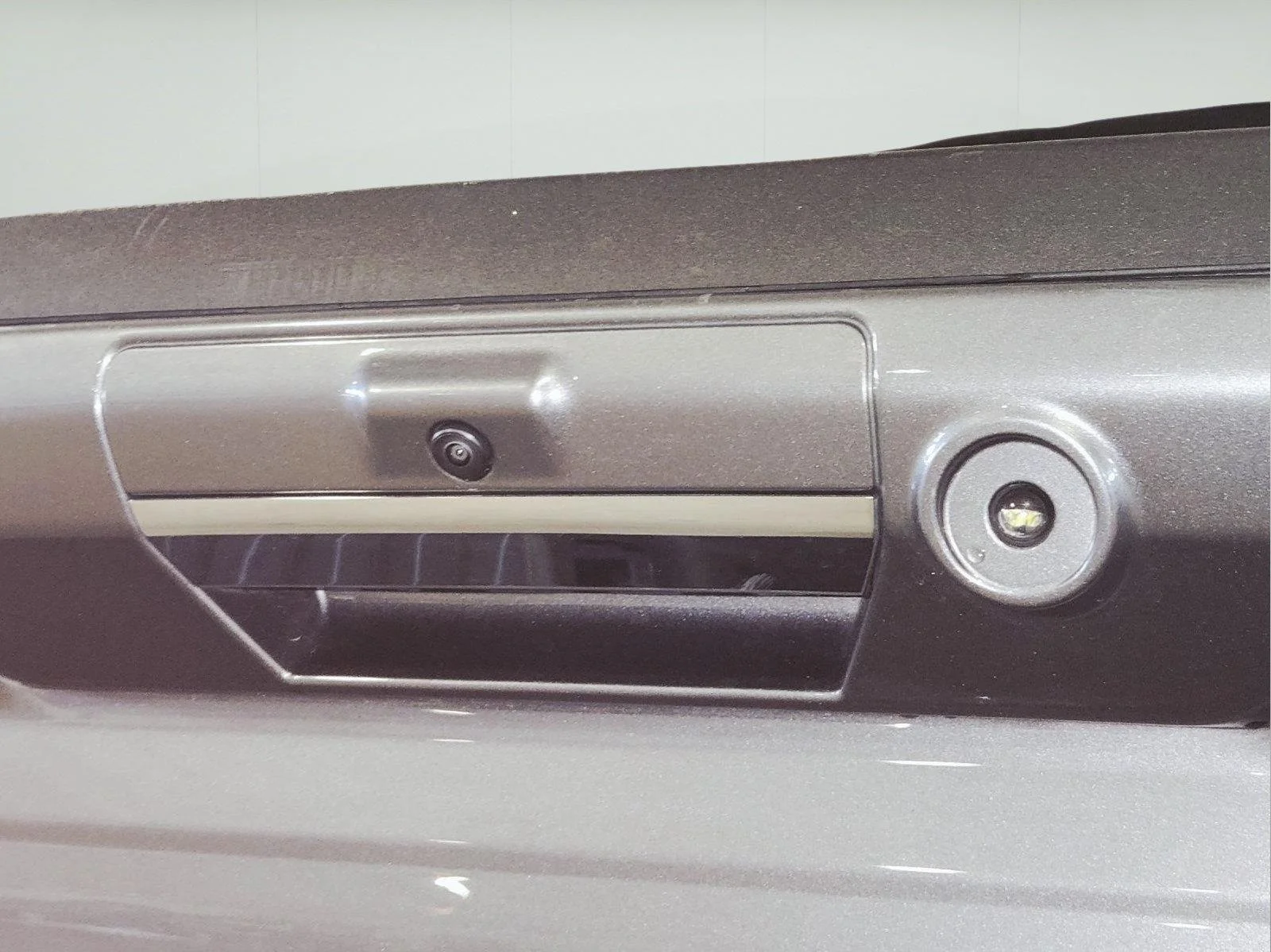 Used 2024 Carbonized Gray Ford Lariat image 23