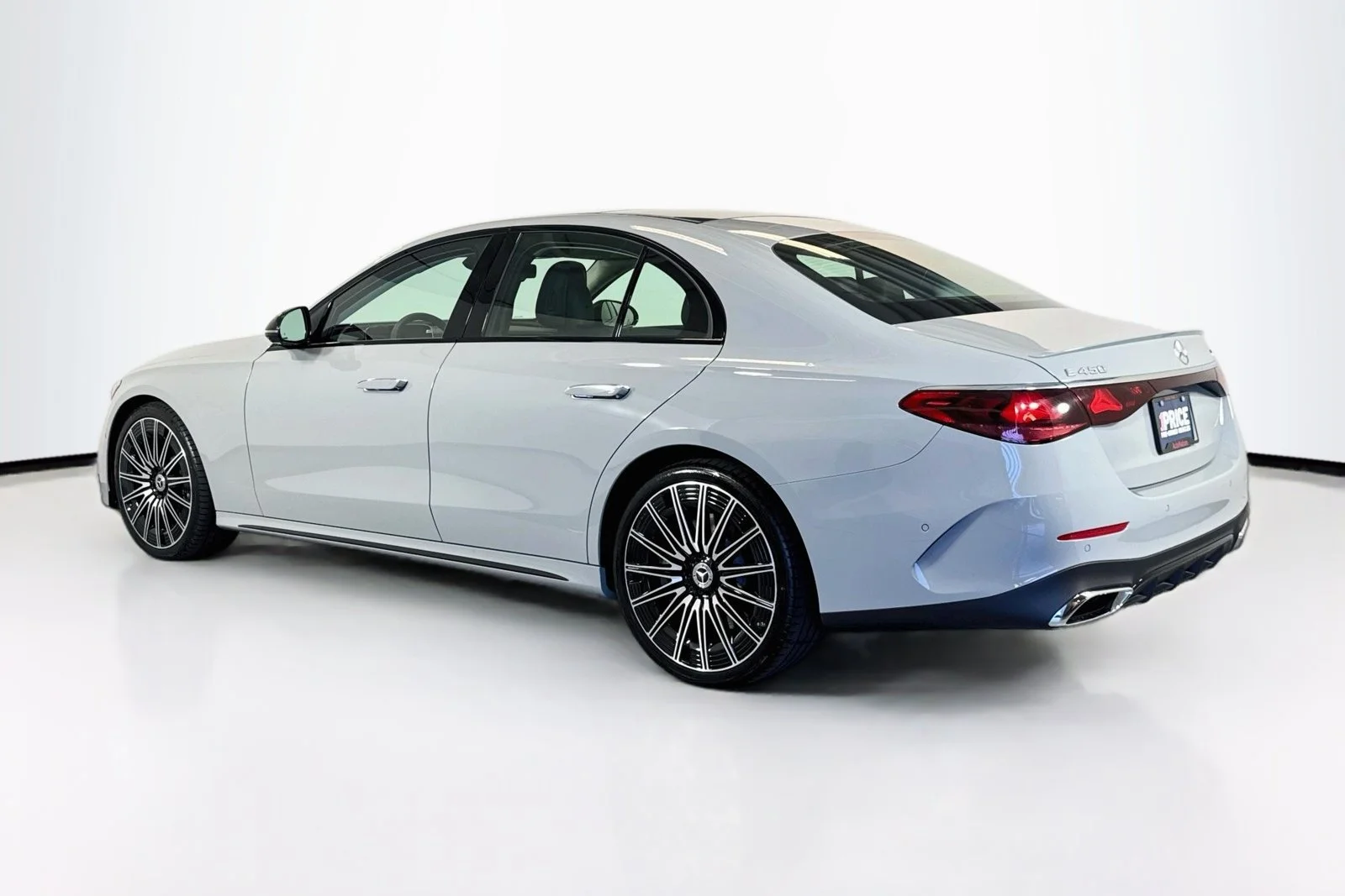 Used 2026 Manufaktur Alpine Grey Mercedes-Benz E 450 image 7