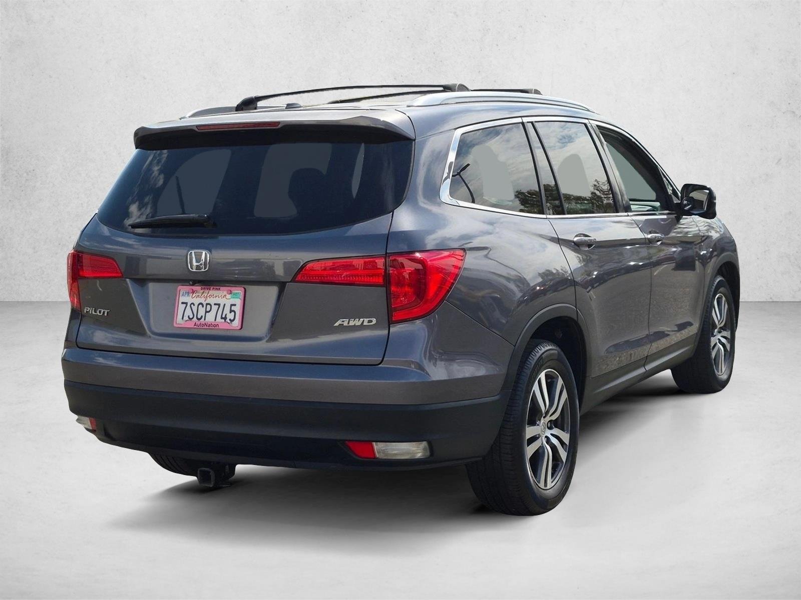 Used 2016 Gray Honda EX-L image 5