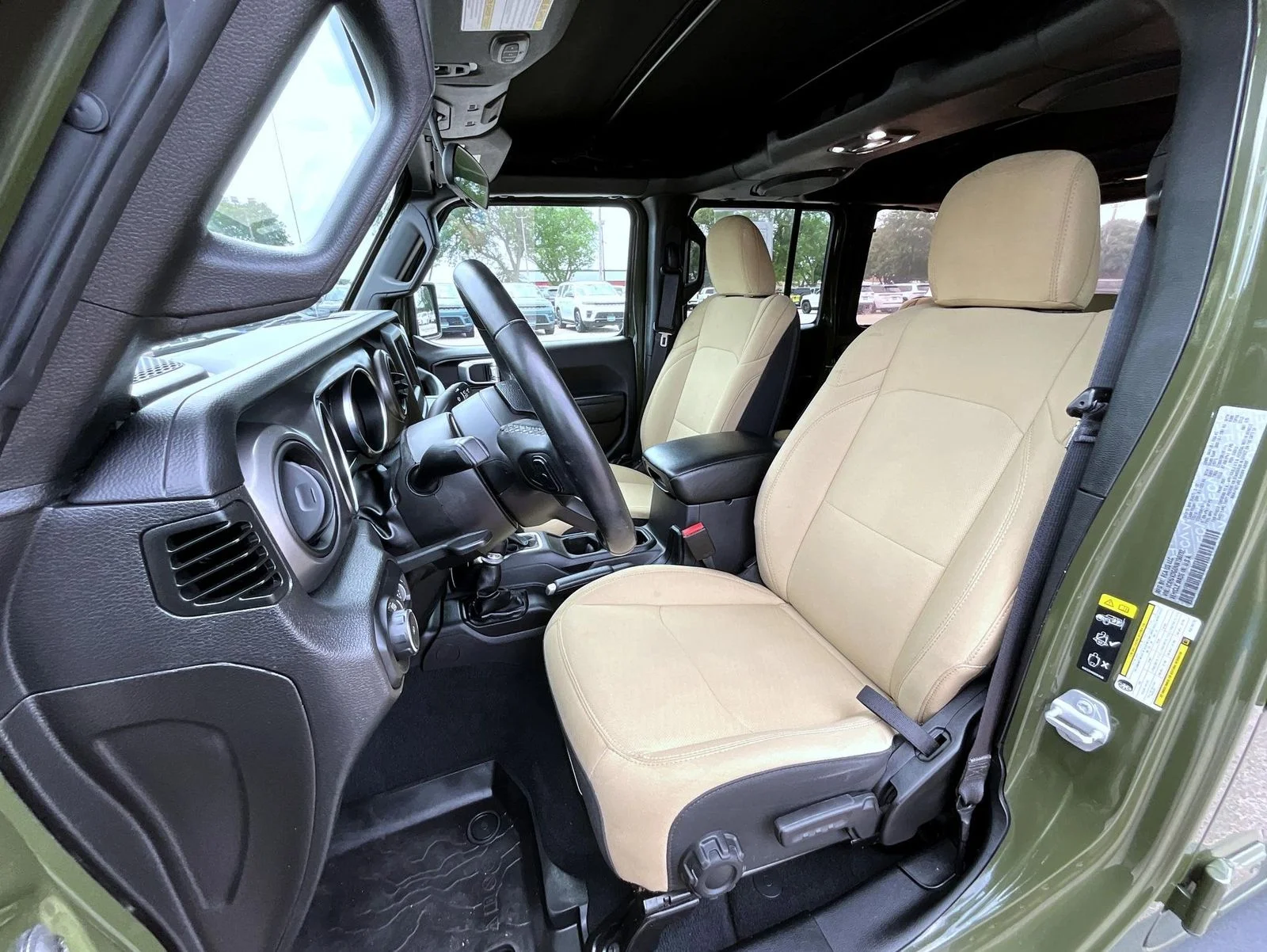 Used 2022 Green Jeep Unlimited Willys image 11