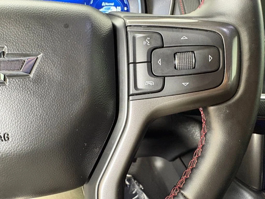 Used 2024 White Chevrolet RST image 30