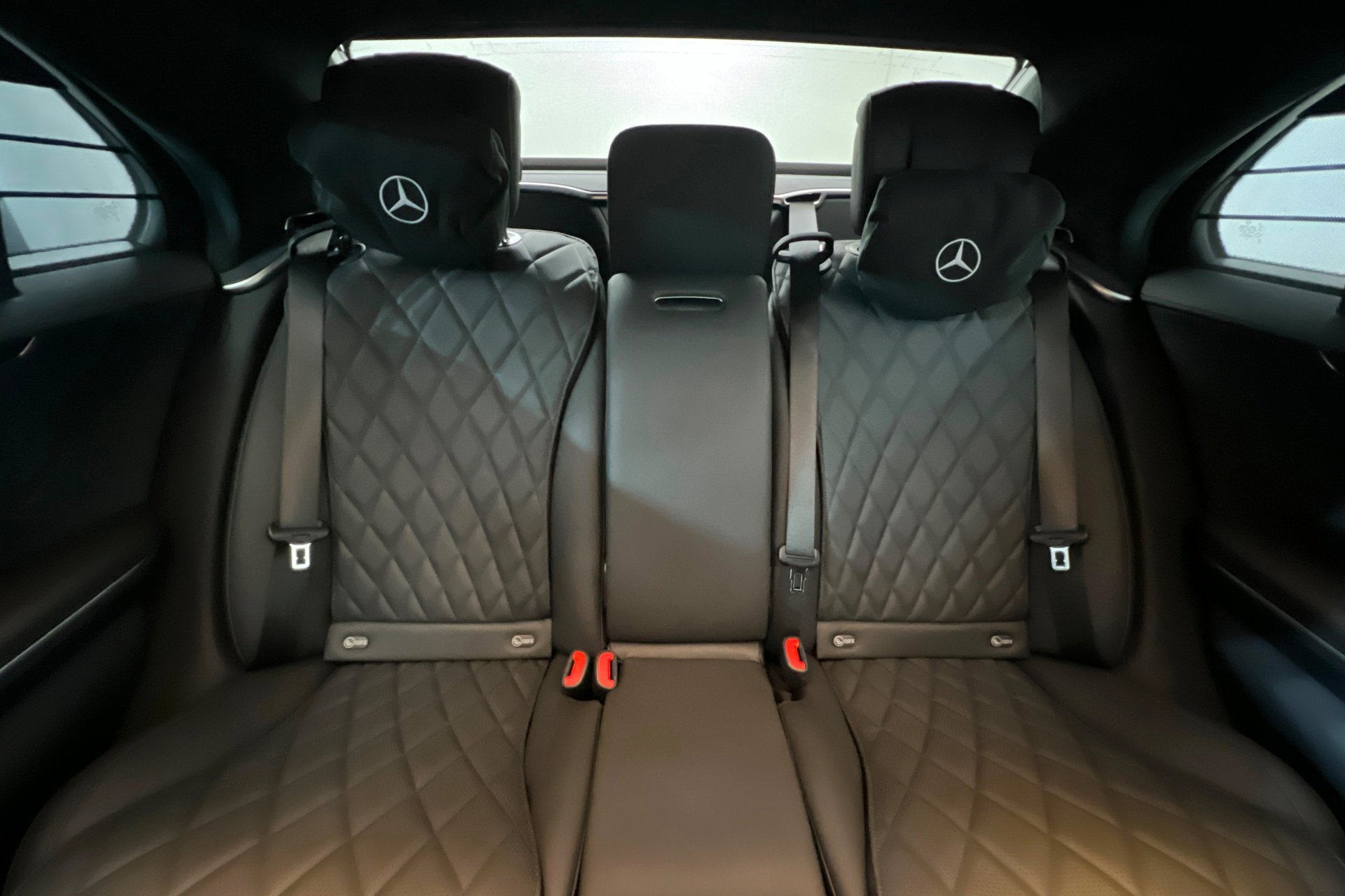 New 2026 MANUFAKTUR Silicon Grey Mercedes-Benz S 580 image 49