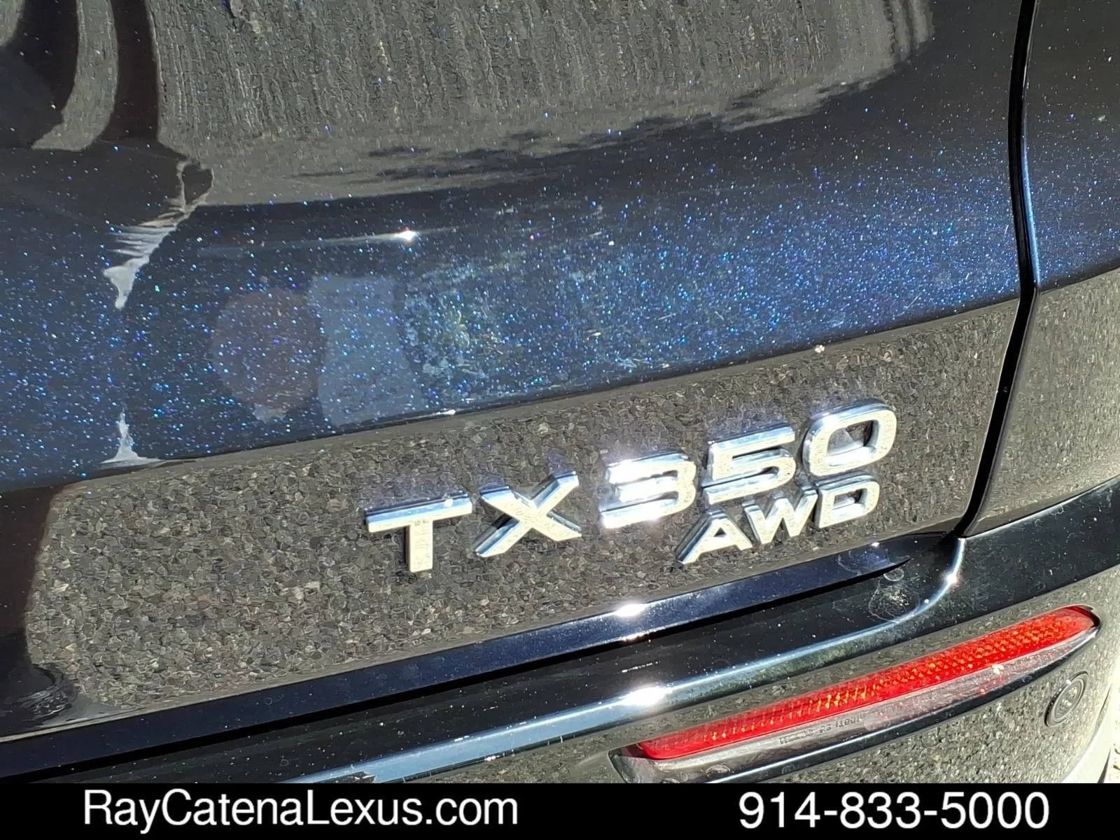 Certified Used 2025 Mica Lexus 4D Sport Utility image 18