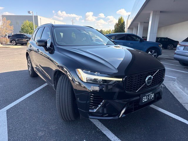 Used 2025 Black Volvo T8 Plus image 2