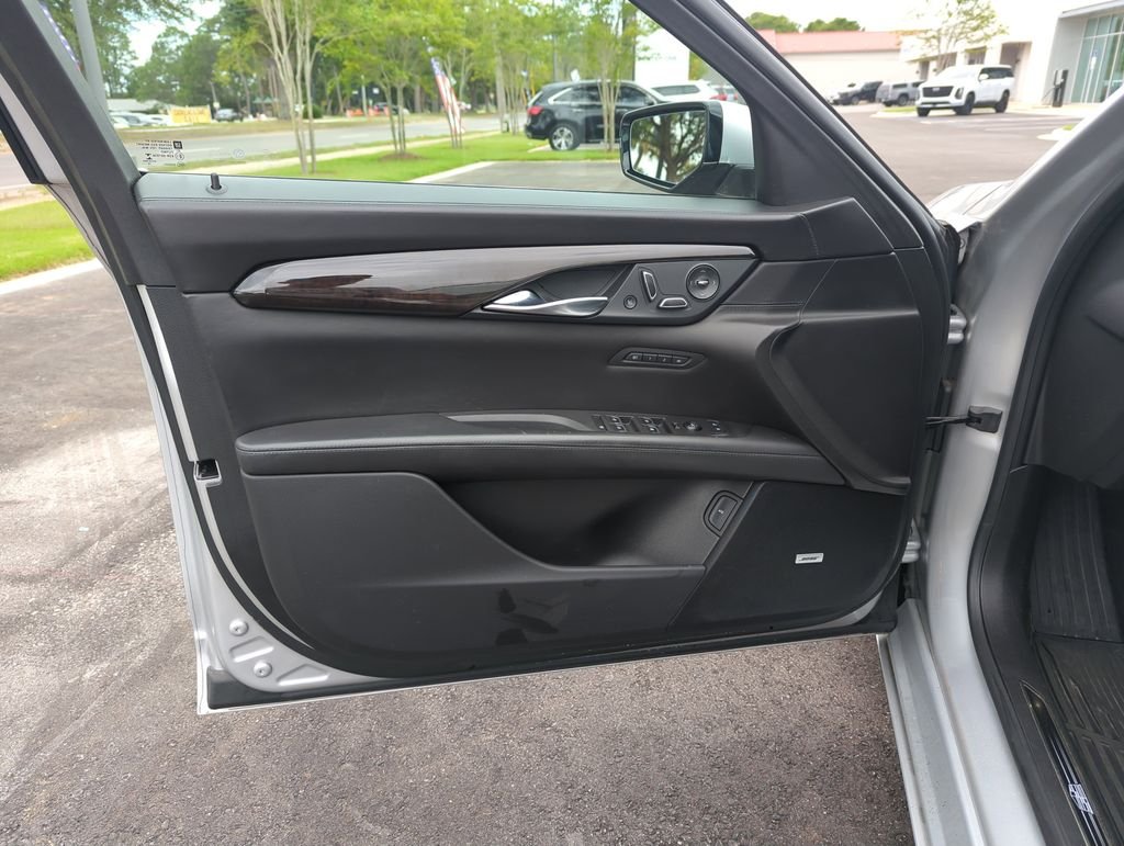 Used 2017 Silver Cadillac 3.0L Twin Turbo Platinum image 15