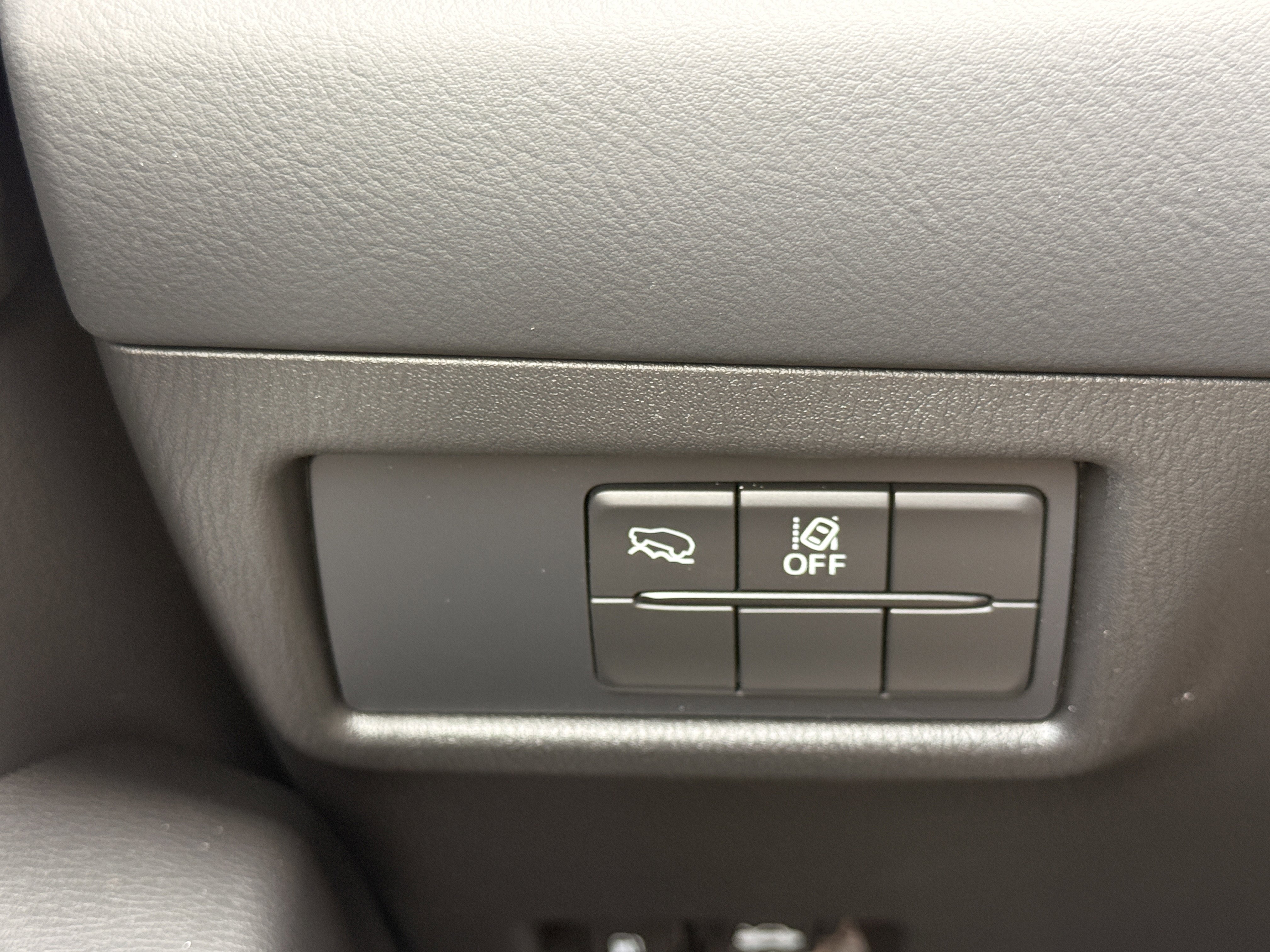 2025 Mazda CX-5 S Select Package - Photo 30