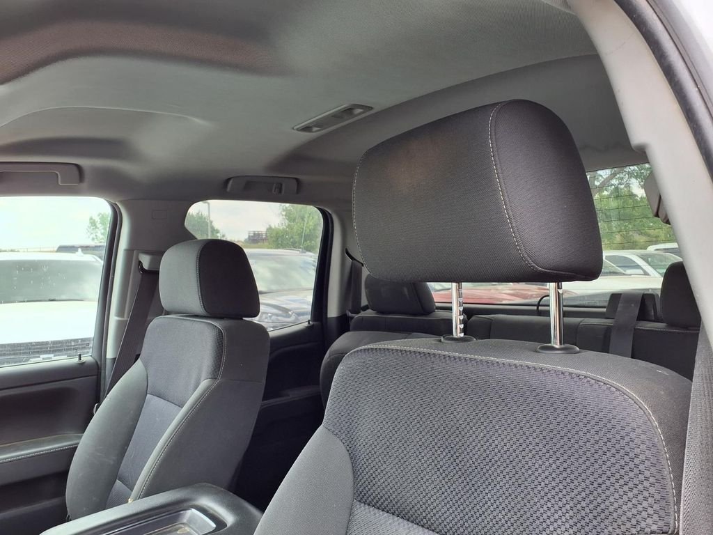 Used 2014 White Chevrolet LT image 13