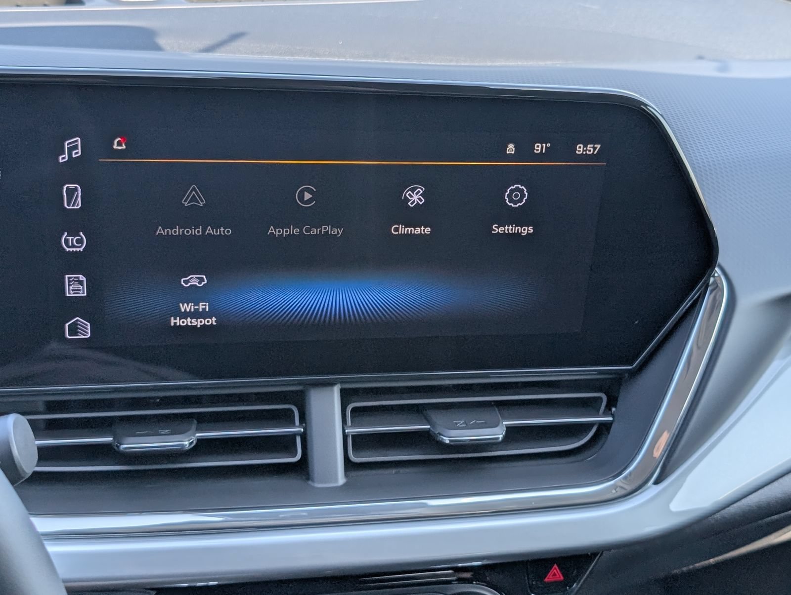 2026 Chevrolet Trax LT - Photo 13