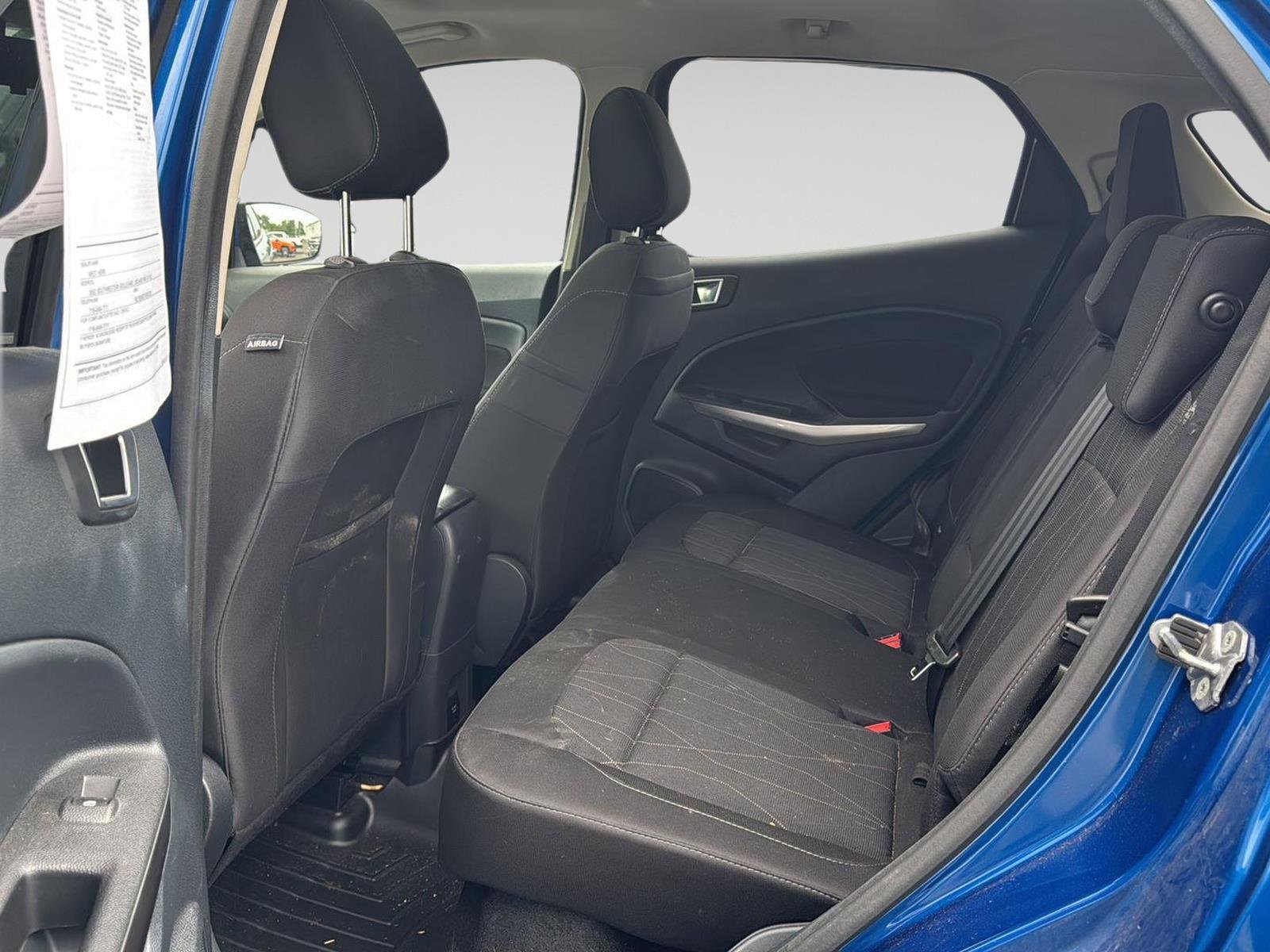 Used 2019 Lightning Blue Ford SE image 7