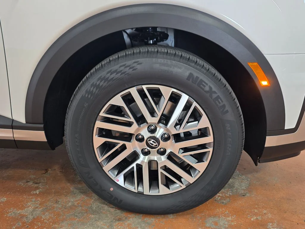 New 2026 Creamy White Pearl Hyundai SEL image 8