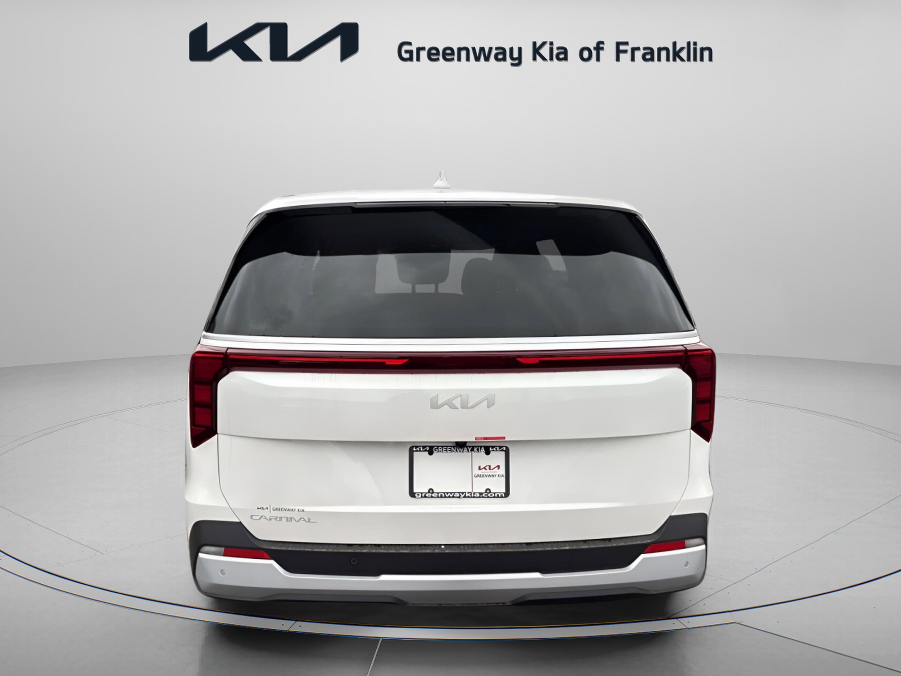 New 2026 Snow White Pearl Kia LXS image 6
