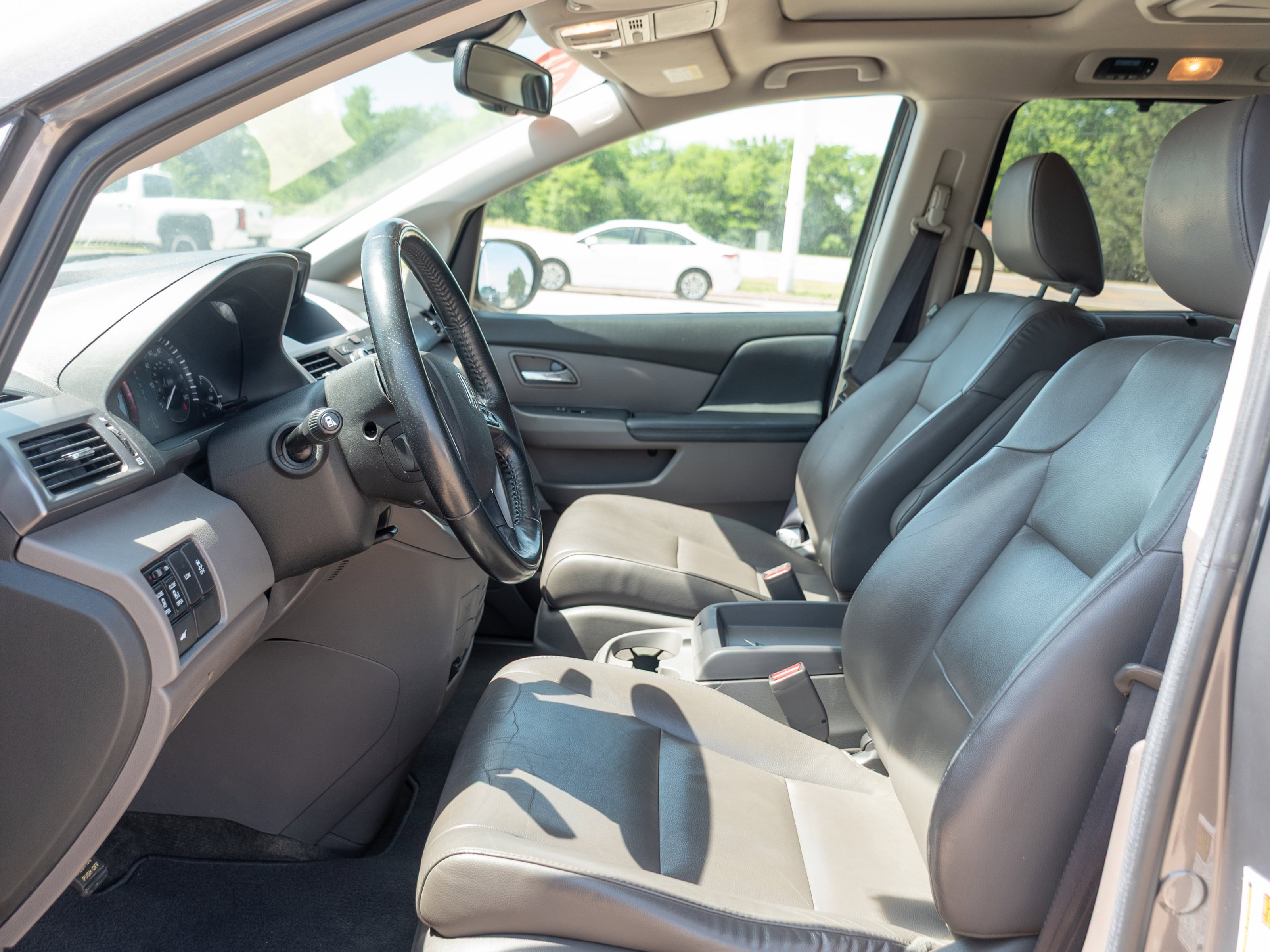2014 Honda Odyssey EX-L - Photo 7