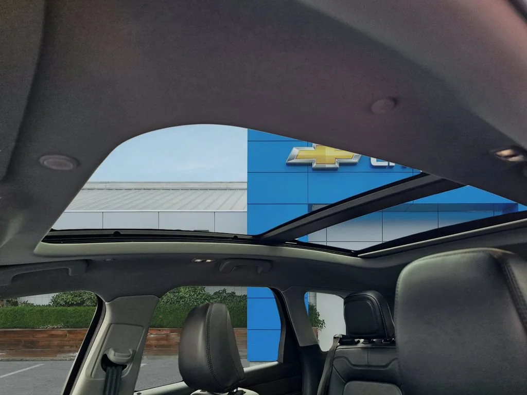 Used 2021 Artisan Blue Lincoln Standard image 18