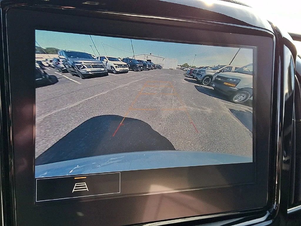 Used 2023 White Chevrolet LT image 25